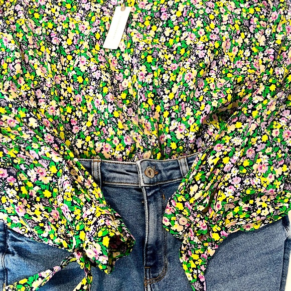Anthropologie Maeve Ashleigh Top NWT Floral Button Down Bishop Tie Sleeve Wow! - Picture 11 of 16